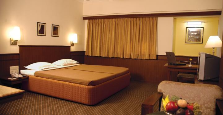 Hotel Skylon Ahmedabad